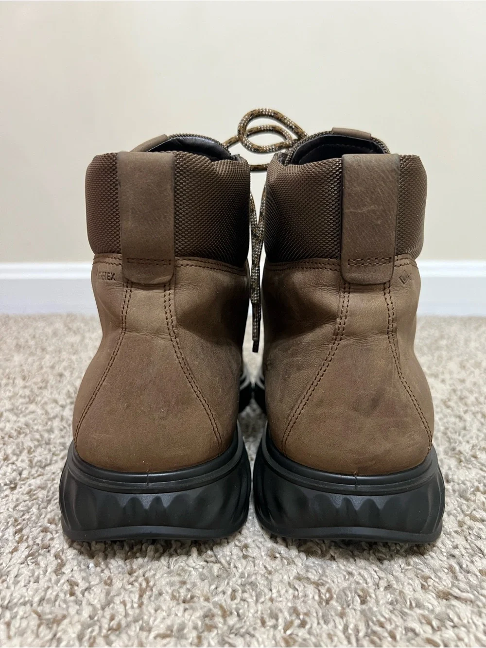 ECCO ST.1 Hybrid Lite Nubuck Leather Boot Goretex in Cocoa Brown Size EU 42 US 8